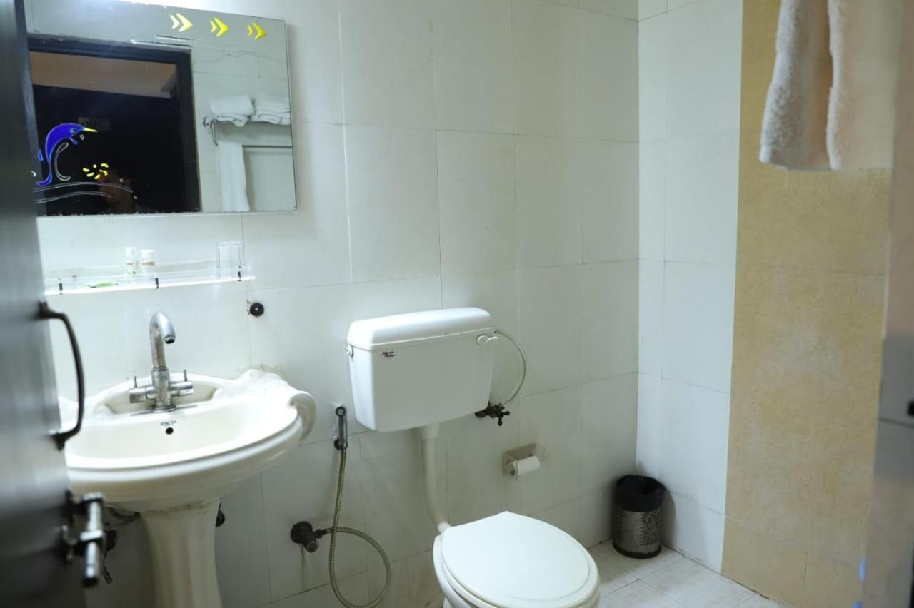 Hotel Tara Palace By Goyal Hoteliers Agra  Extérieur photo