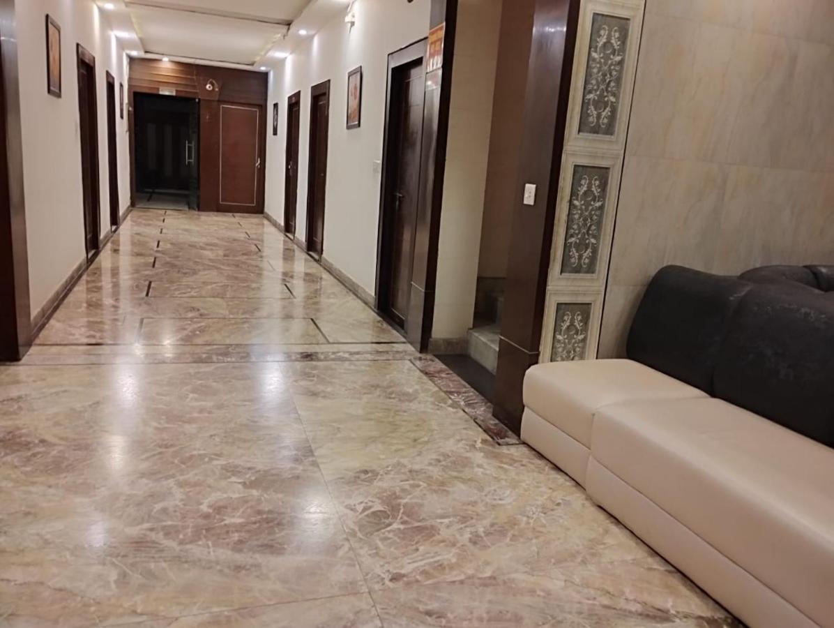 Hotel Tara Palace By Goyal Hoteliers Agra  Extérieur photo